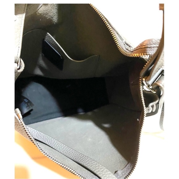 Allsants Elegant Gray Leather Shoulder Bag - Picture 8 of 10